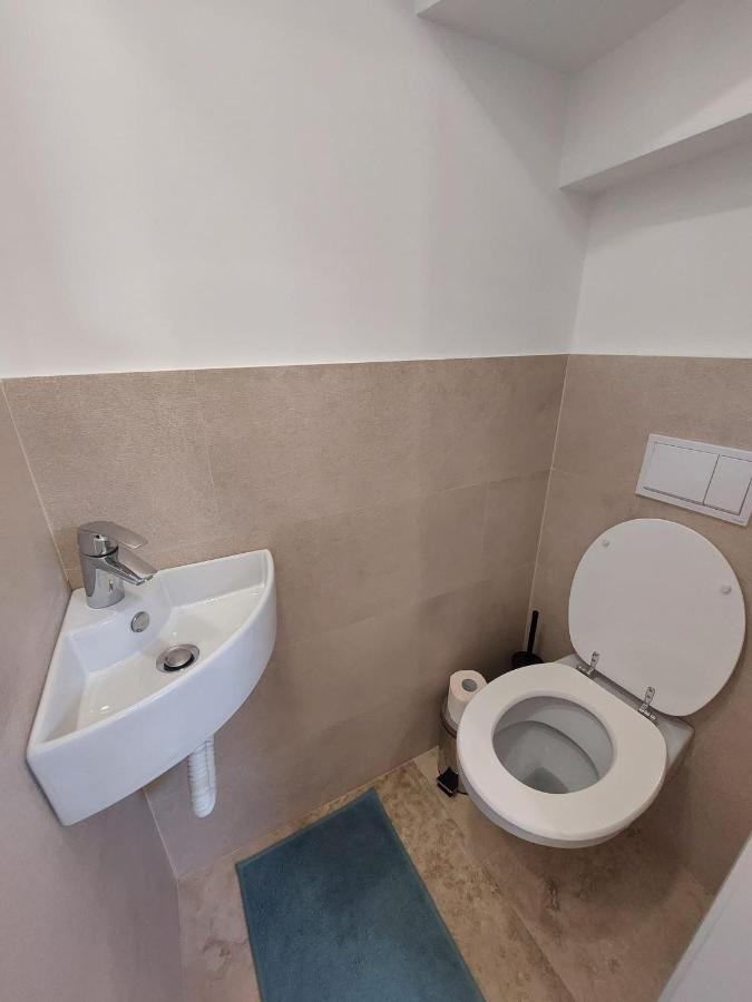 Sweet Dreams Suites Lovely Duplex Universitate Bucarest Esterno foto