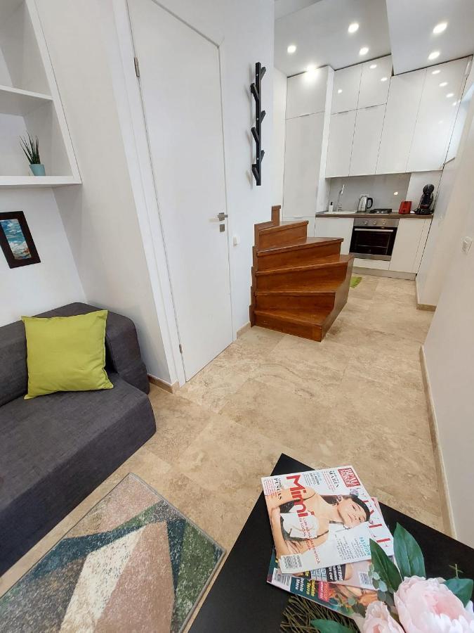 Sweet Dreams Suites Lovely Duplex Universitate Bucarest Esterno foto